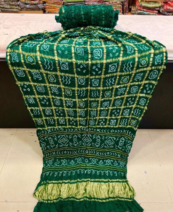 Gajji silk pure Saree Green